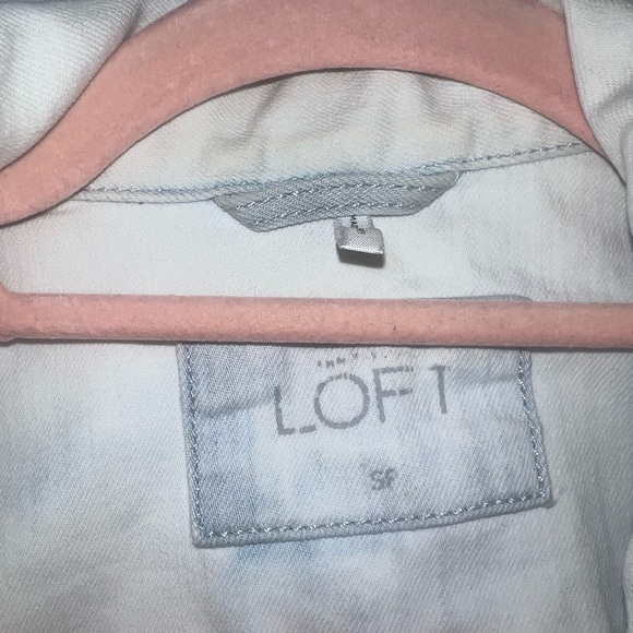 LOFT Women's Light Wash Denim Jacket - Picture 5 of 8